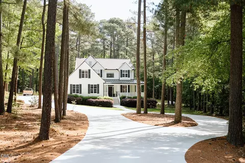 635 Buckroe Dr, Sanford, NC 27330