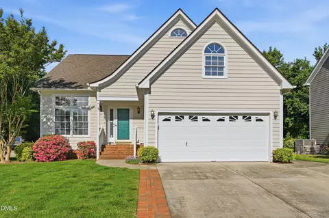 6801 Lynnoak Dr, Raleigh, NC 27613