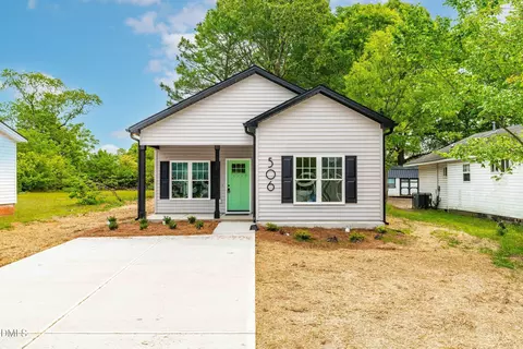 506 E Townsend St, Dunn, NC 28334