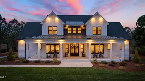 68 Harvest Ln, Pittsboro, NC 27312