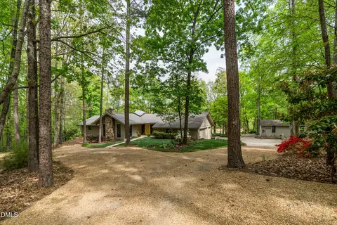 2111 Coleman Pl, Henderson, NC 27536