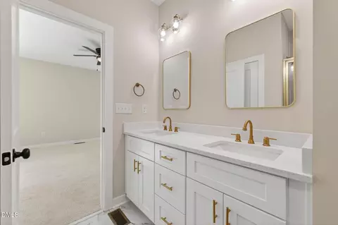 Bath - 219 Chase St #( 7), Eureka, NC 27830 photo 1 of 6