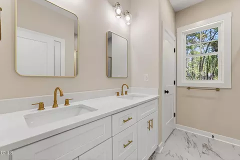 Bath - 219 Chase St #( 7), Eureka, NC 27830 photo 2 of 6