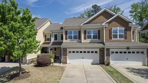 225 Mayfield Dr, Apex, NC 27539
