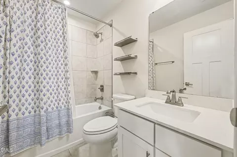 Bath - 4839 Randall Rd, Durham, NC 27707 photo 3 of 3