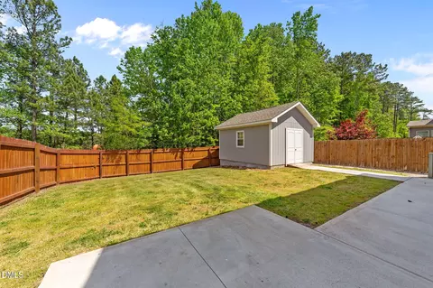 Exterior - 1103 Talbot Pl, Durham, NC 27703 photo 4 of 4