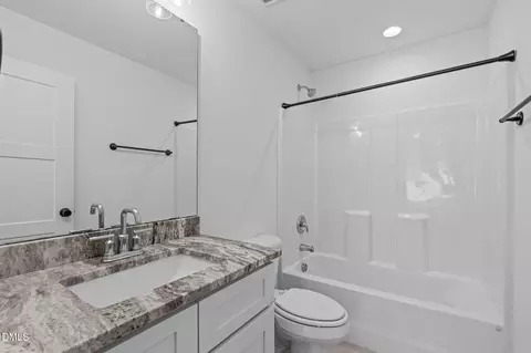 Bath - 2801 Cannada Ave # B, Durham, NC 27704 photo 3 of 3