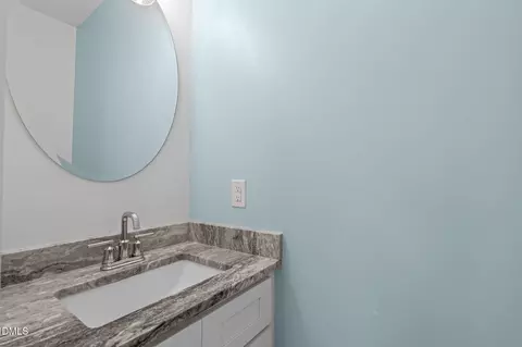 Bath - 2801 Cannada Ave # B, Durham, NC 27704 photo 1 of 3