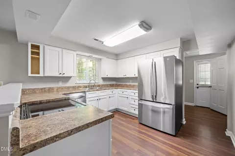 Kitchen - 4 Russet Ct, Durham, NC 27712 photo 4 of 4