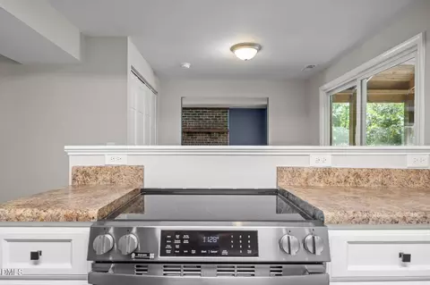 Kitchen - 4 Russet Ct, Durham, NC 27712 photo 3 of 4