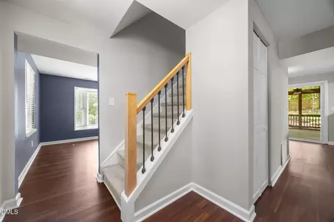 Entry Way - 4 Russet Ct, Durham, NC 27712 photo 2 of 2