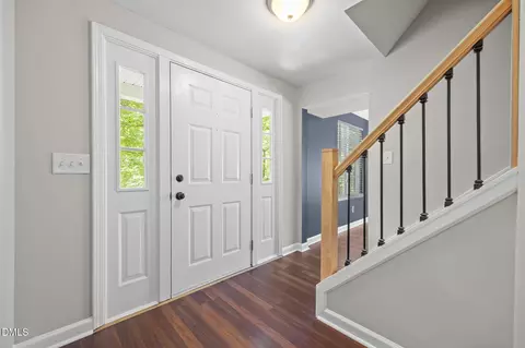 Entry Way - 4 Russet Ct, Durham, NC 27712 photo 1 of 2