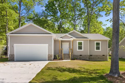 5062 Bluebird Dr, Sanford, NC 27332