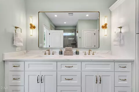 Bath - 651 Dixon Rd #( 2A), Willow Spring, NC 27592 photo 7 of 9