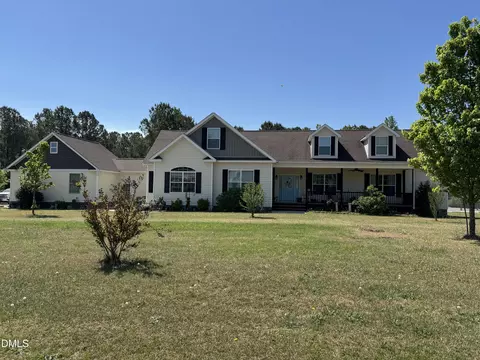 640 Tart Town Rd, Dunn, NC 28334