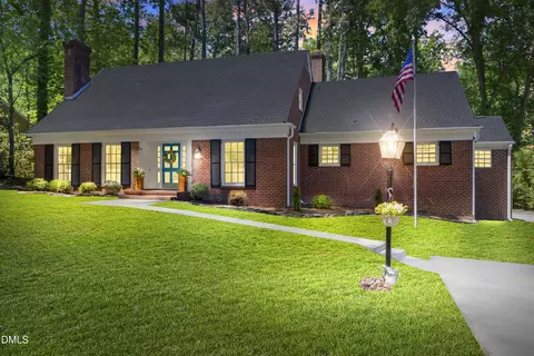 612 W Chisholm, Sanford, NC 27330