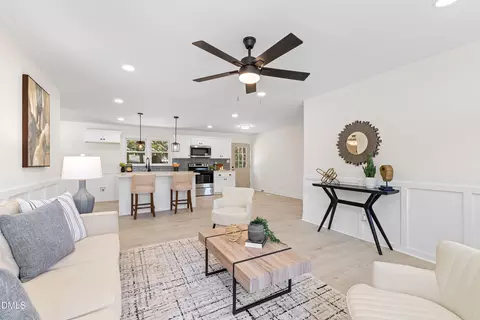 Living - 115 E Heath Ave, Smithfield, NC 27577 photo 1 of 2