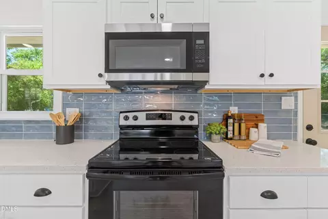 Kitchen - 115 E Heath Ave, Smithfield, NC 27577 photo 7 of 9