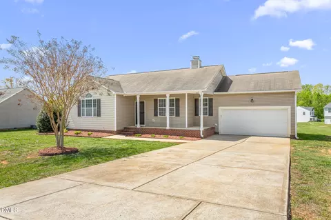 5393 Longspur Dr, Snow Camp, NC 27349