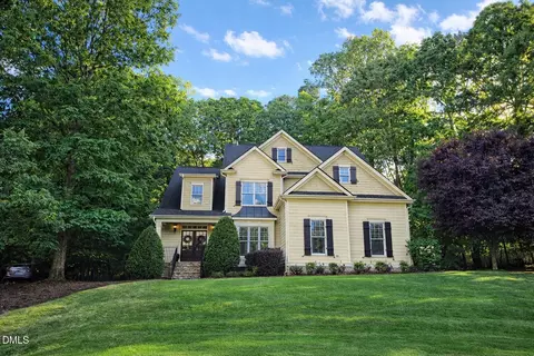 8104 Henderson Rd, Apex, NC 27539