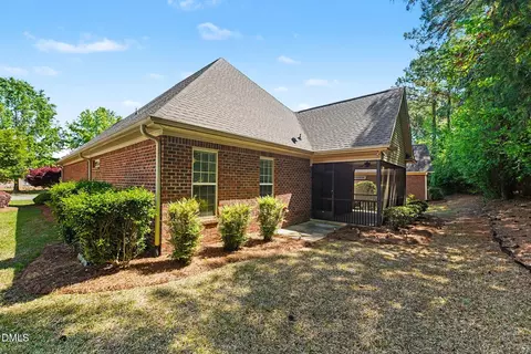 Exterior - 290 Easy Wind Ln, Garner, NC 27529 photo 3 of 3