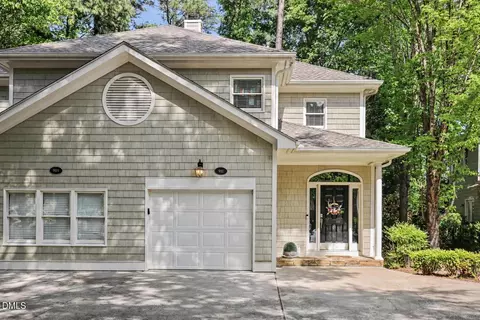 911 N Columbia St, Chapel Hill, NC 27516
