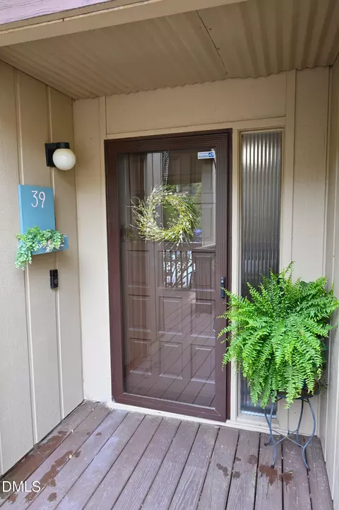 Exterior - 4100 Five Oaks Dr UNIT 39, Durham, NC 27707 photo 4 of 6