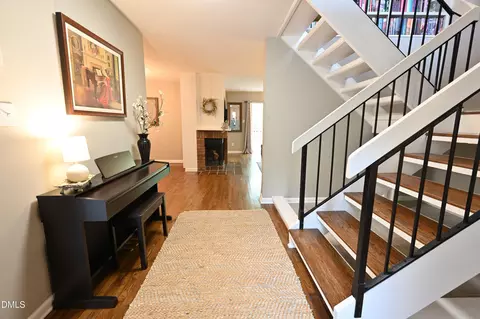 Entry Way - 4100 Five Oaks Dr UNIT 39, Durham, NC 27707 photo 4 of 5