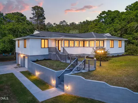 5363 Scottie Godwin Rd, Wade, NC 28395