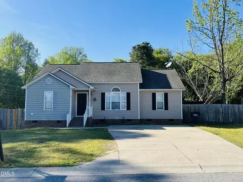 101 Thompson Dr, Selma, NC 27576