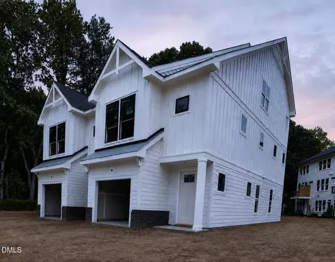 615 W Cable Ct, Apex, NC 27523