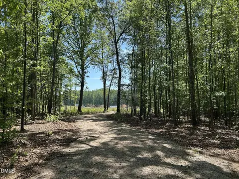 230 Bealy Farm Rd, Zebulon, NC 27597