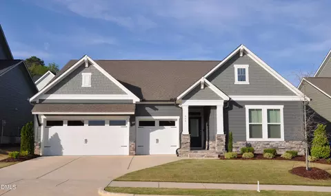 466 Serenity Walk Pkwy, Fuquay Varina, NC 27526