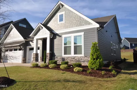 466 Serenity Walk Pkwy, Fuquay Varina, NC 27526