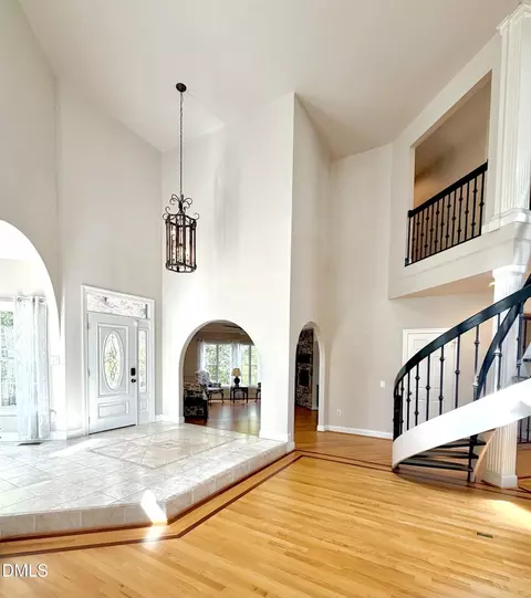 2905 Hunters Bluff Dr, Raleigh, NC 27606