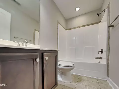Bath - 204 E Webber Ln, Clayton, NC 27527 photo 2 of 4