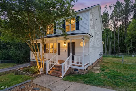 40 Glenda Ln, Garner, NC 27529