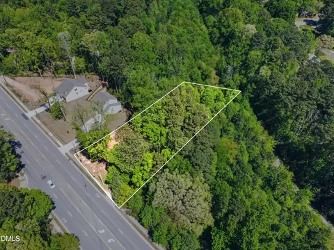 810 SW Maynard Rd, Cary, NC 27511