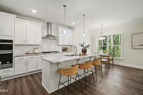 900 SW Maynard Rd, Cary, NC 27511