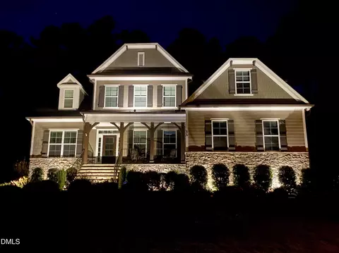 670 Rockport Dr, Clayton, NC 27527