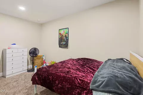 Bedroom - 518 E Townsend St, Dunn, NC 28334 photo 4 of 4