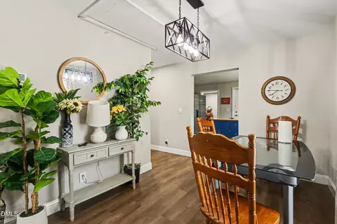 Dining - 518 E Townsend St, Dunn, NC 28334 photo 1 of 2