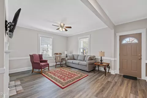 403 W E St, Erwin, NC 28339 photo 7