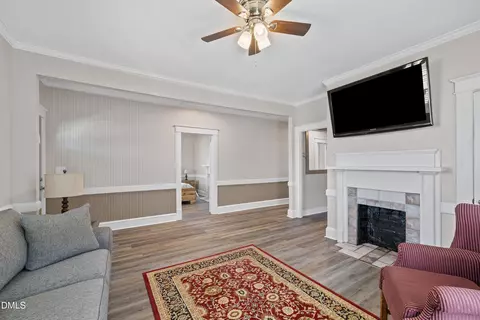 403 W E St, Erwin, NC 28339 photo 9