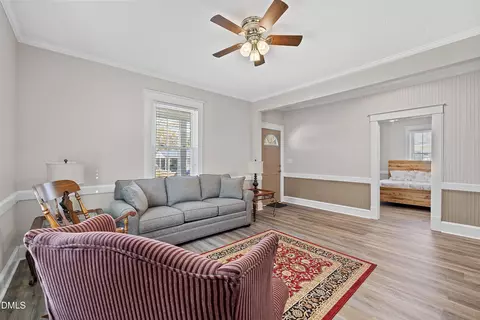 403 W E St, Erwin, NC 28339 photo 8