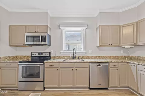 403 W E St, Erwin, NC 28339 photo 13