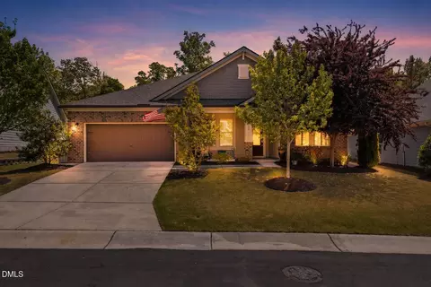 1812 Capstone Dr, Durham, NC 27713