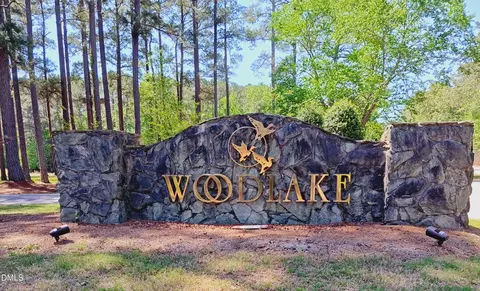 859 Bob White Dr, Vass, NC 28394