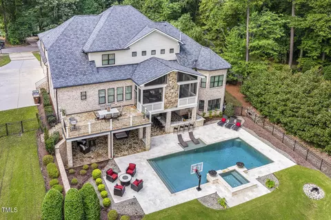 1205 Queensferry Rd, Cary, NC 27511