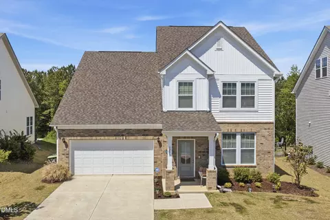 1273 Sidney Creek Dr, Zebulon, NC 27597